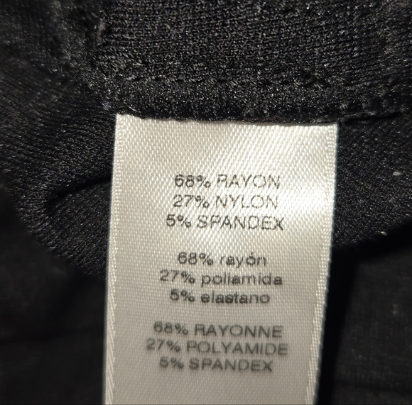 Chico's Soze .5 (US 6) Stretchy Ankle Pant With Gold Buttons On Ankle Black - Picture 5 of 7